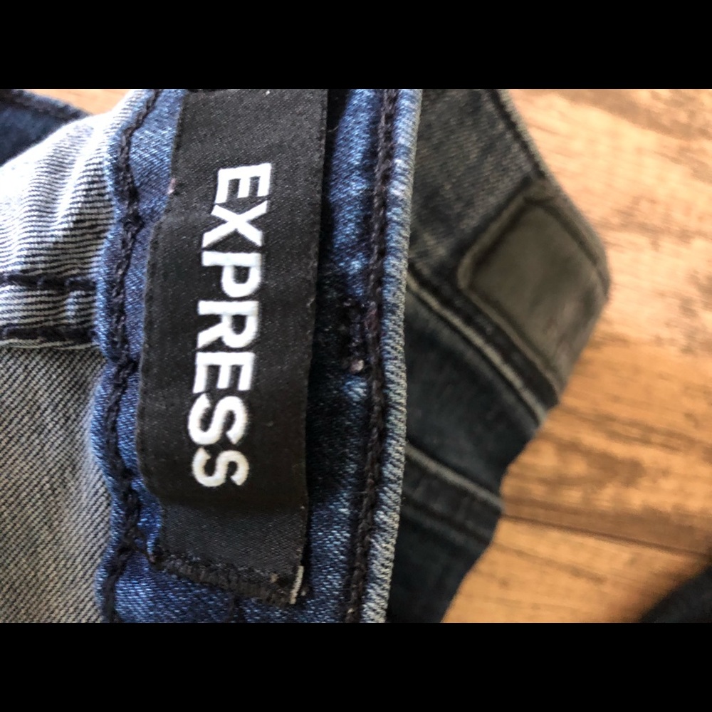 Express Jeans - Picture 3 of 3